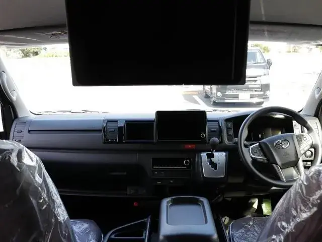 Toyota Hiace Wagon 2026 photo 3