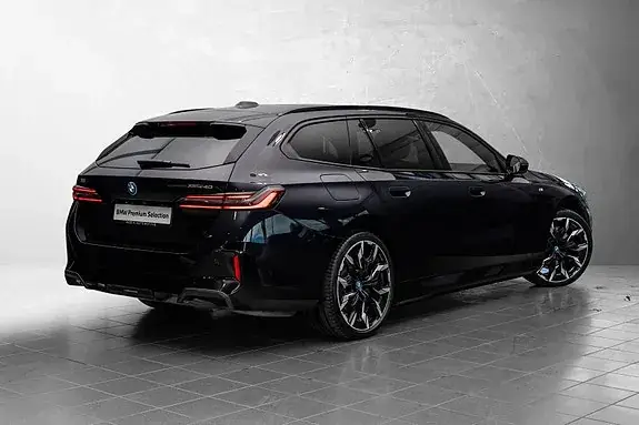 BMW I5 2025 photo 5