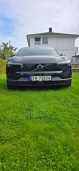 Volvo Ex30 2024 photo 4