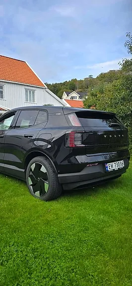 Volvo Ex30 2024 photo 2