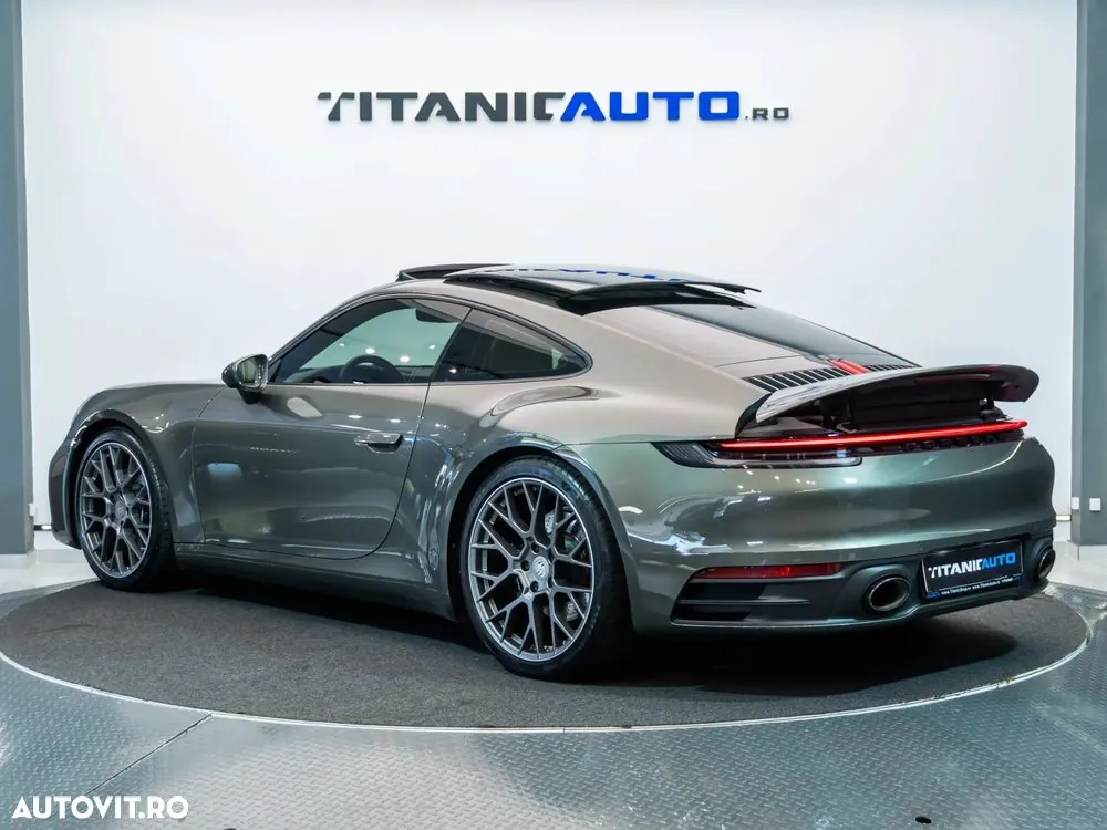 Porsche 911 2019 photo 3