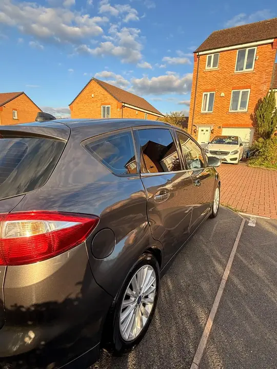 Ford C-Max 2017 photo 3