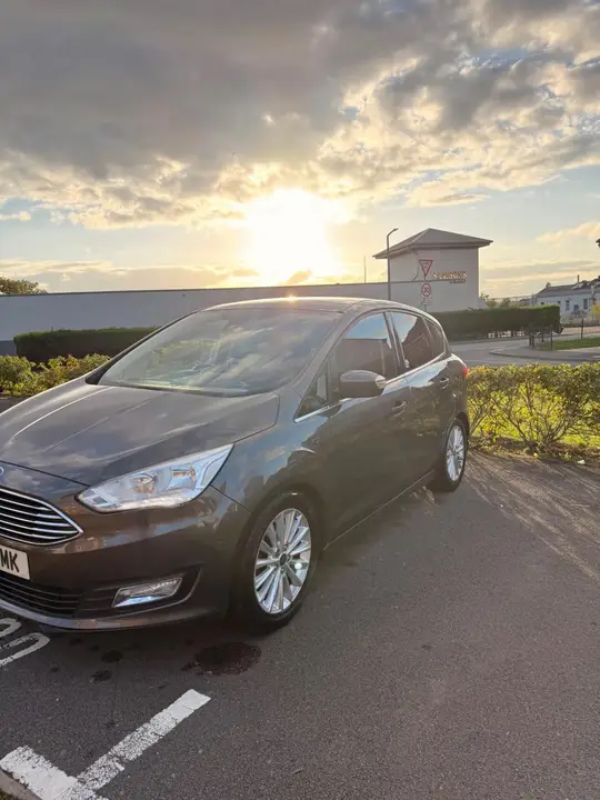Ford C-Max 2017 photo 2