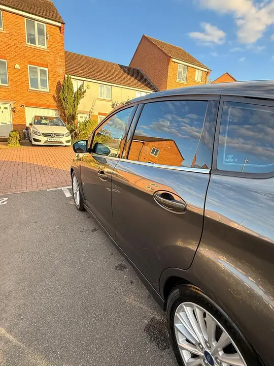 Ford C-Max 2017 photo 4