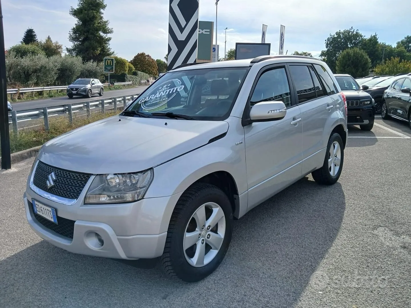 Suzuki Grand Vitara 2010 photo 2