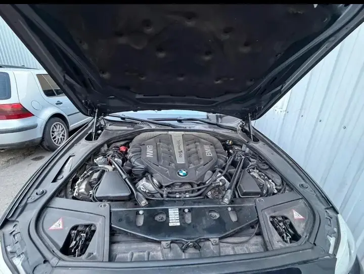BMW 550I