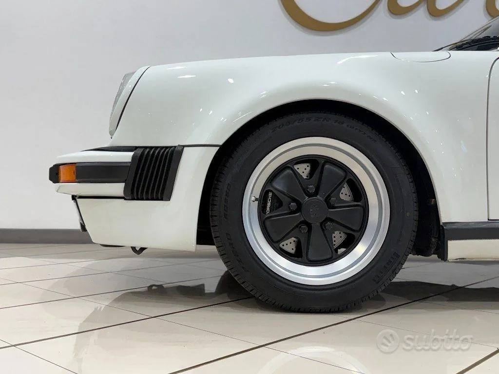 Porsche 911 1989 photo 5