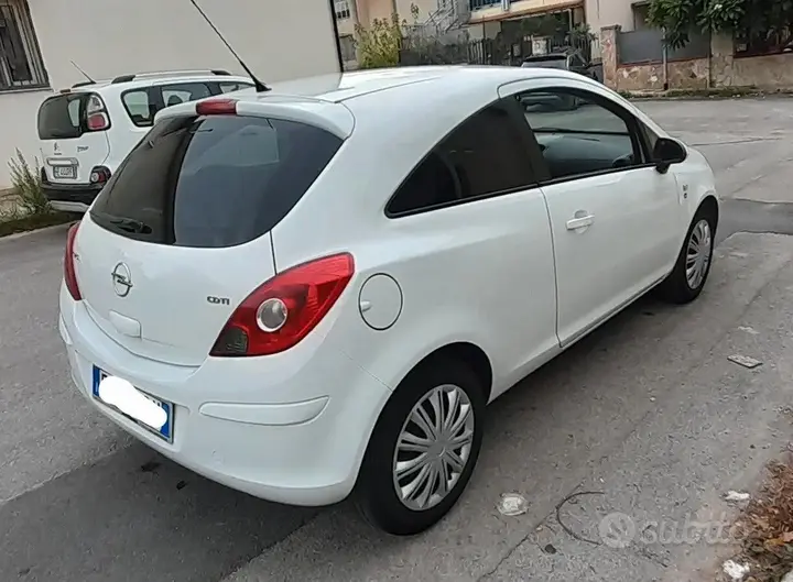 Opel Corsa 2010 photo 5