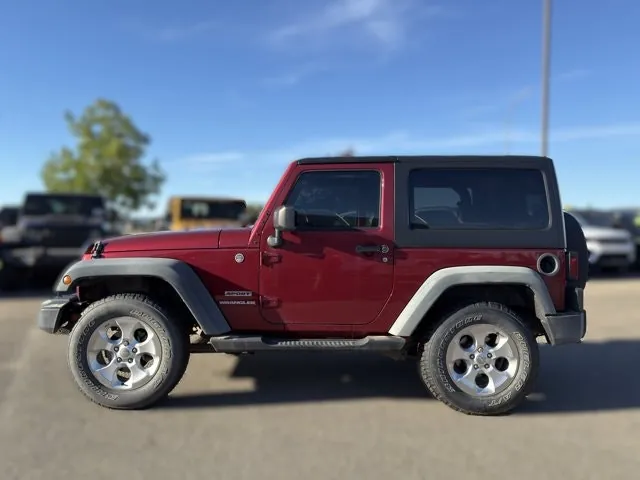 Jeep Wrangler 2011 photo 2