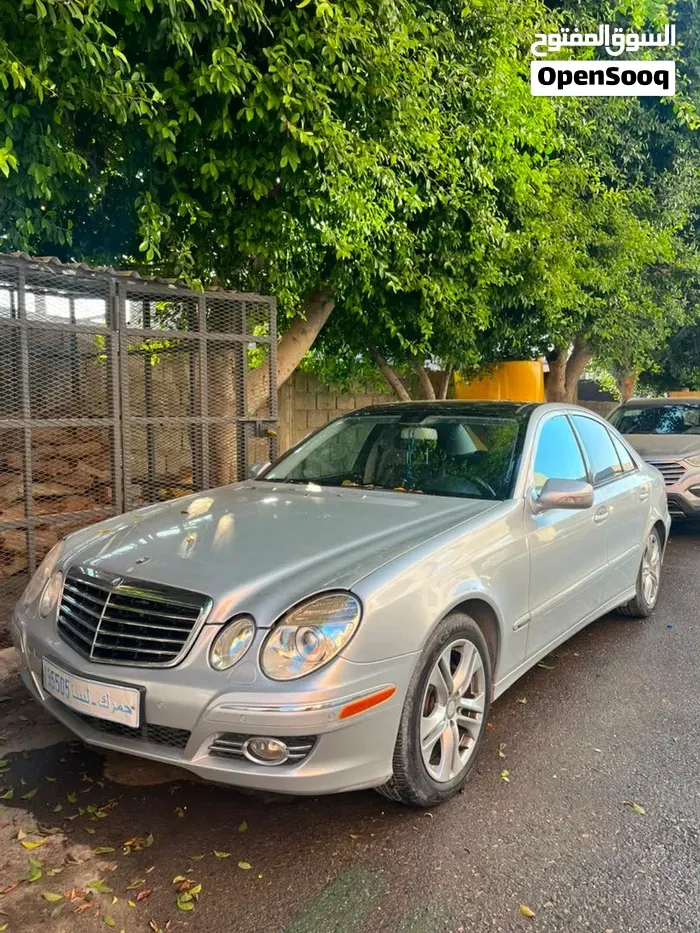 Mercedes-Benz E-Class 2006 photo 4