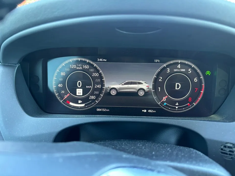 Jaguar F-Pace 2020 photo 5
