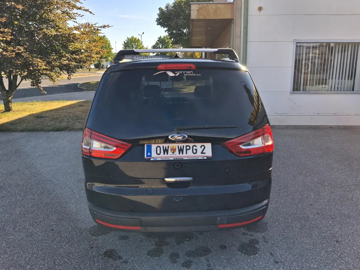 Ford Galaxy 2013 photo 3