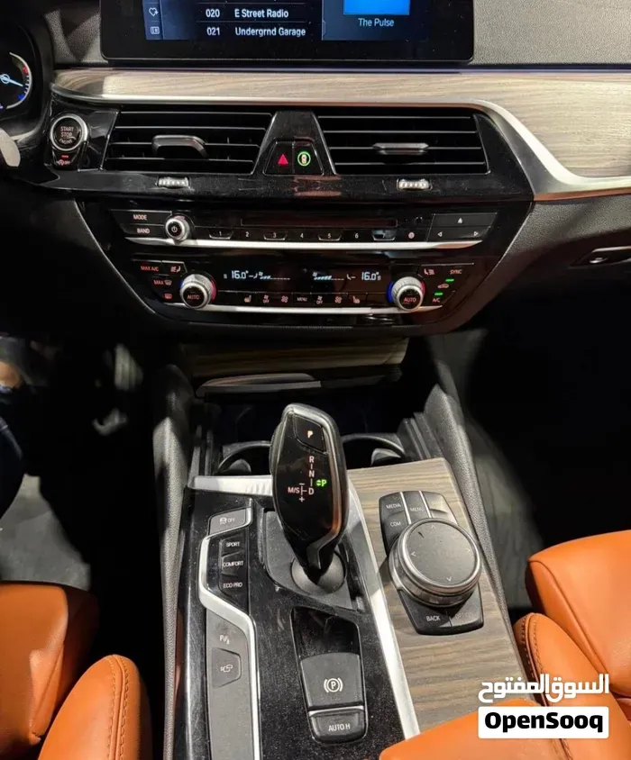 BMW 5 Series 2017 photo 4