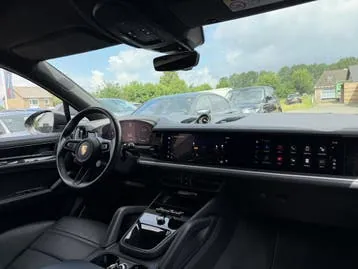 Porsche Cayenne 2024 photo 3