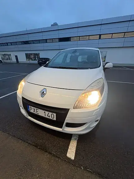 Renault Scenic Iii 2010 photo 5