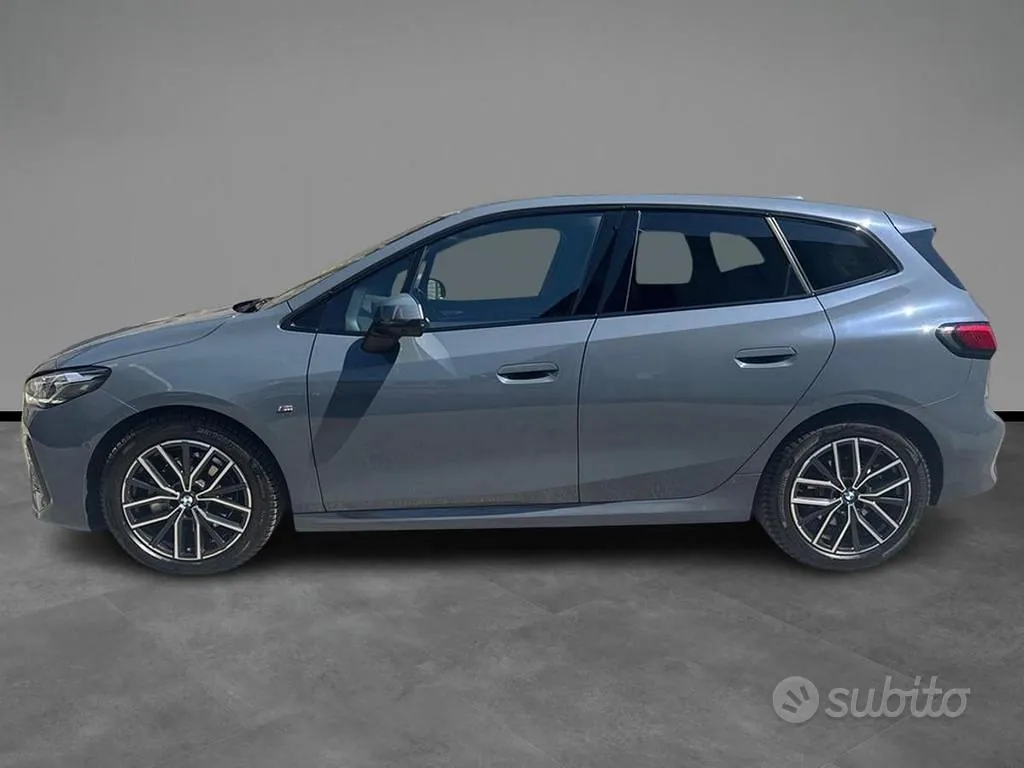 BMW 2 Series Active Tourer 2024 photo 2