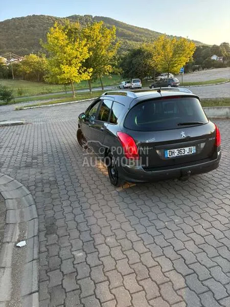 Peugeot 308 2013 photo 3
