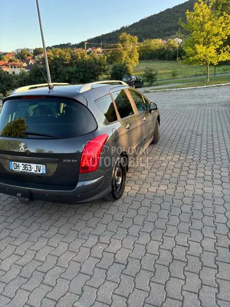 Peugeot 308 2013 photo 5