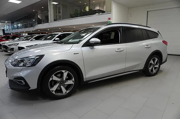 Ford Focus 2022 photo 3