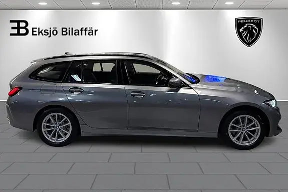 BMW 330E 2024 photo 4