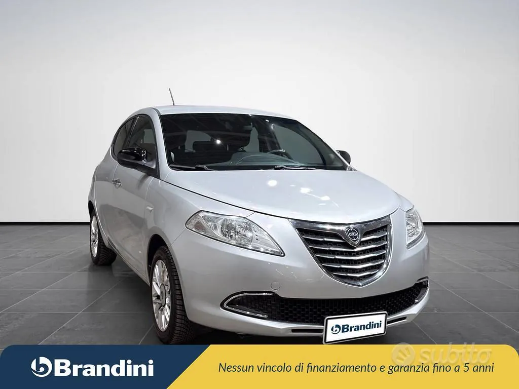 Lancia Ypsilon 2015 photo 4
