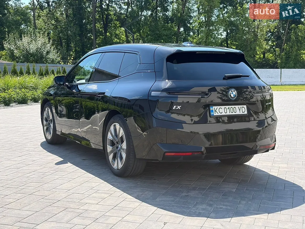 BMW Ix 2022 photo 4
