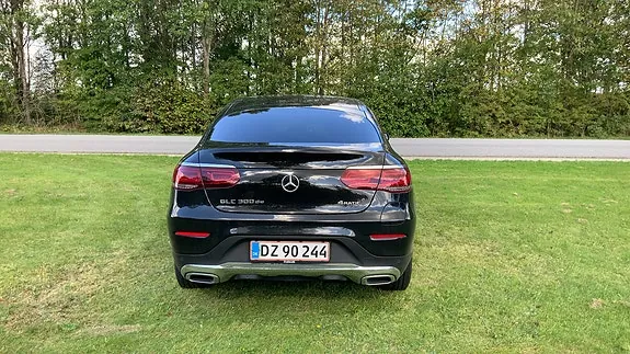 Mercedes-Benz Glc300 De 2022 photo 5