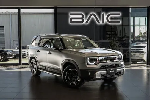 BAIC B30