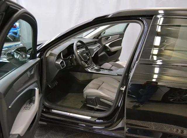 Audi A6 Avant 2020 photo 2
