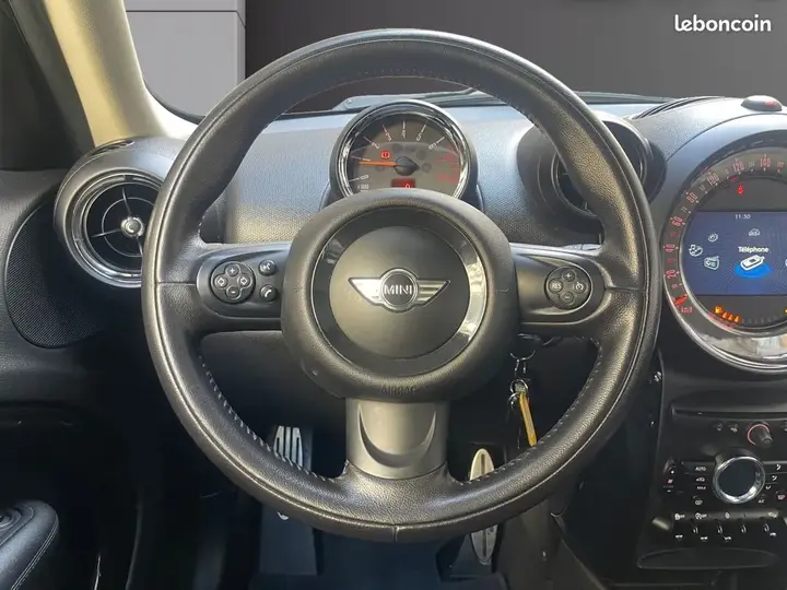 Mini Countryman 2015 photo 4