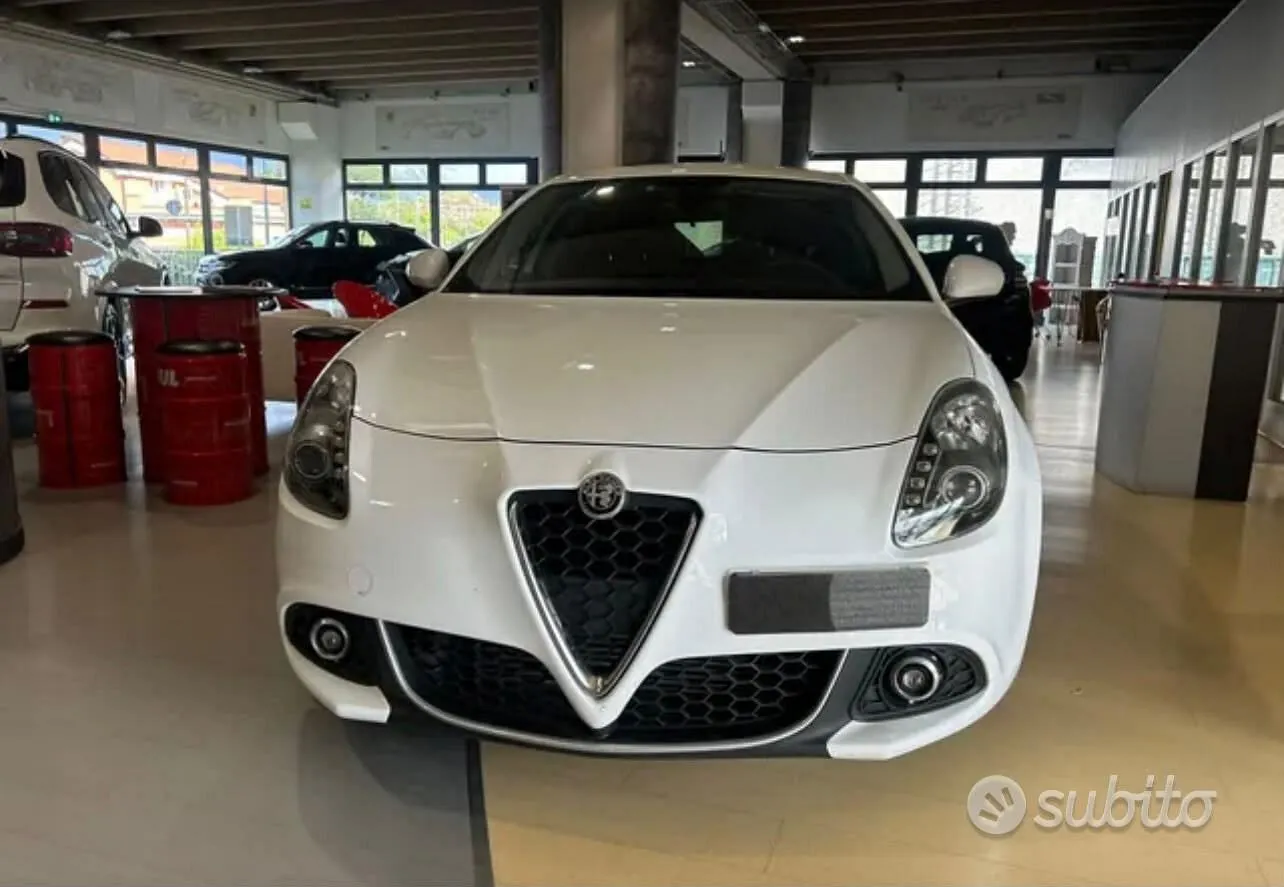 Alfa Romeo Giulietta 2020 photo 2