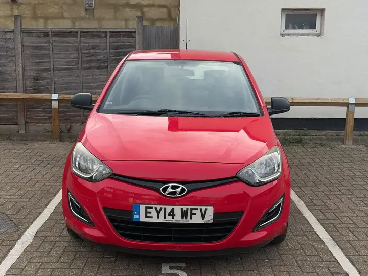 Hyundai I20 2014 photo 2