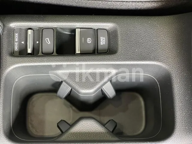 Honda Vezel 2025 photo 5
