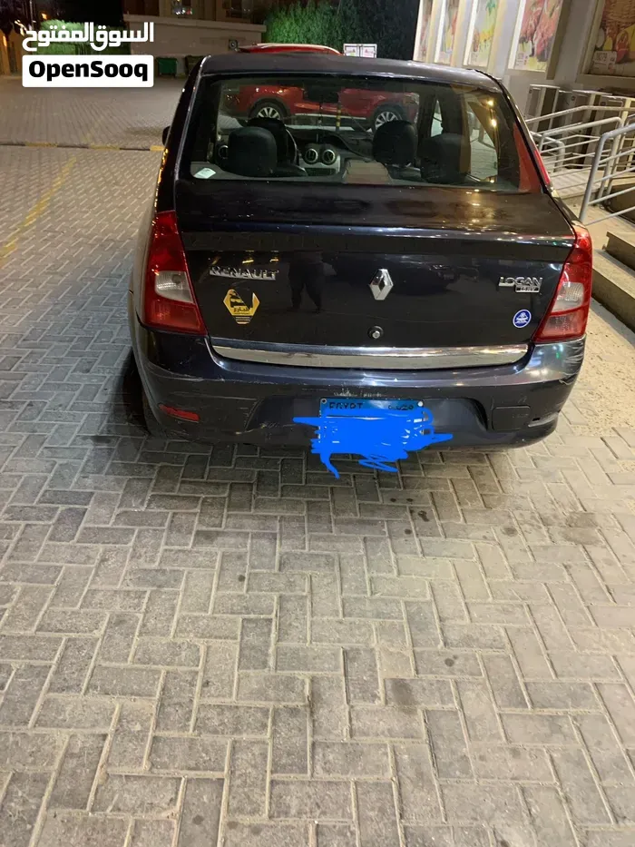 Renault Logan 2012 photo 2