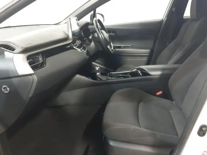 Toyota C-Hr 2019 photo 5