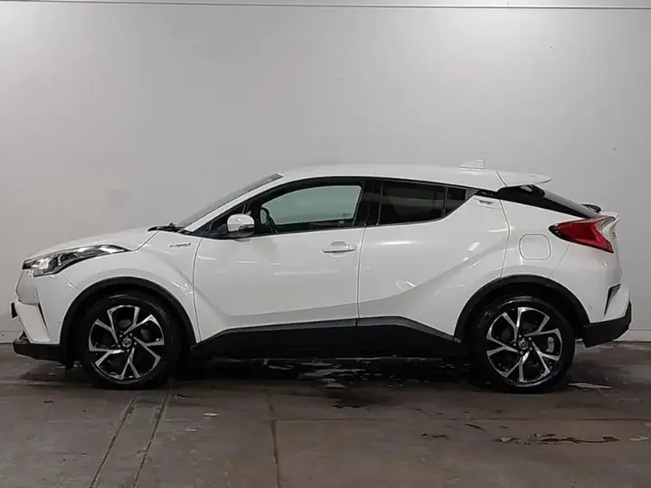 Toyota C-Hr 2019 photo 4