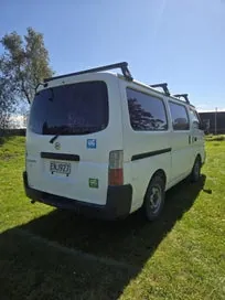 Nissan Caravan 2003 photo 4