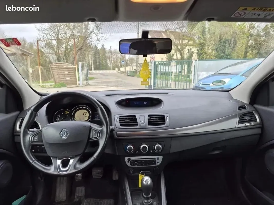Renault Megane 2014 photo 4