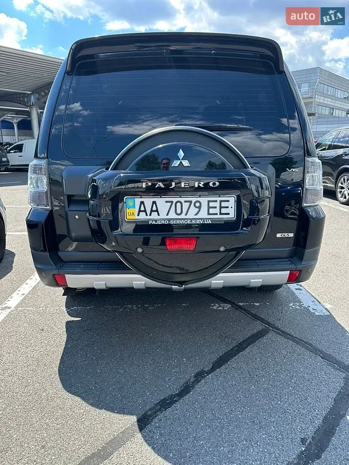 Mitsubishi Pajero Wagon 2007 photo 3
