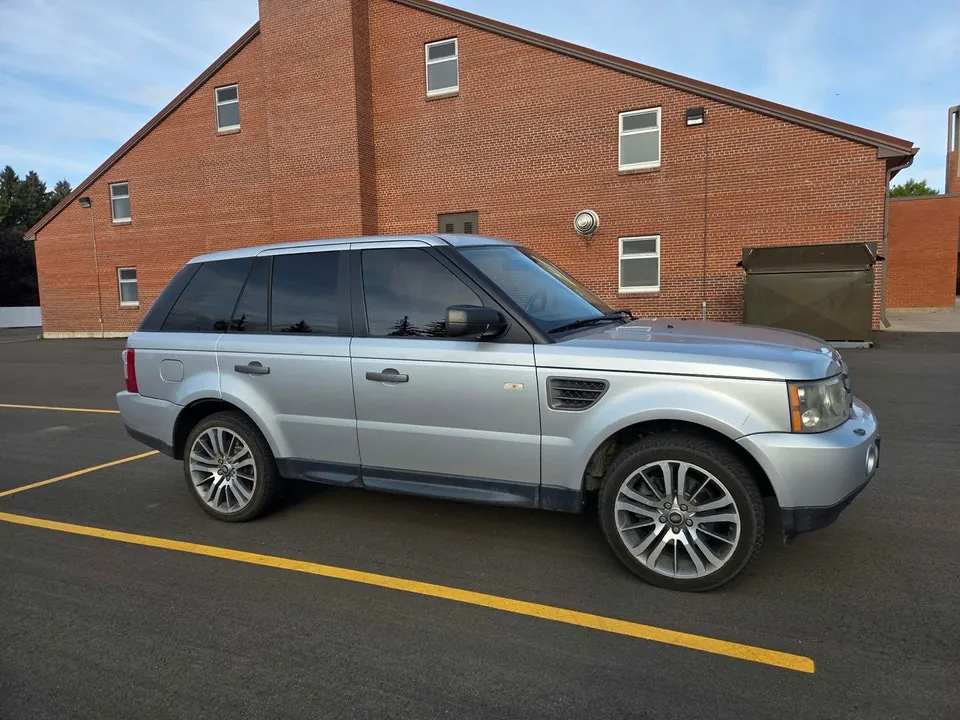 Land Rover Range Rover Sport 2009 photo 2