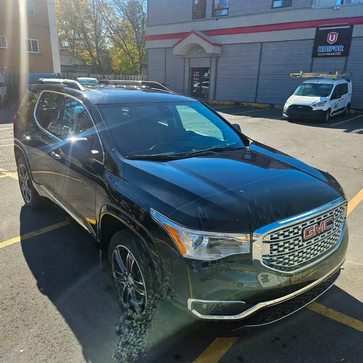 GMC Acadia