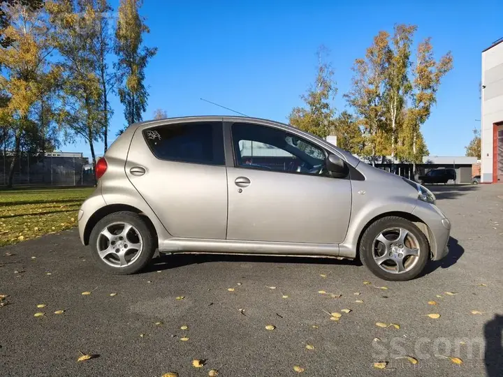 Toyota Aygo 2007 photo 2