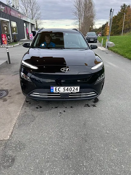 Hyundai Kona 2021 photo 2