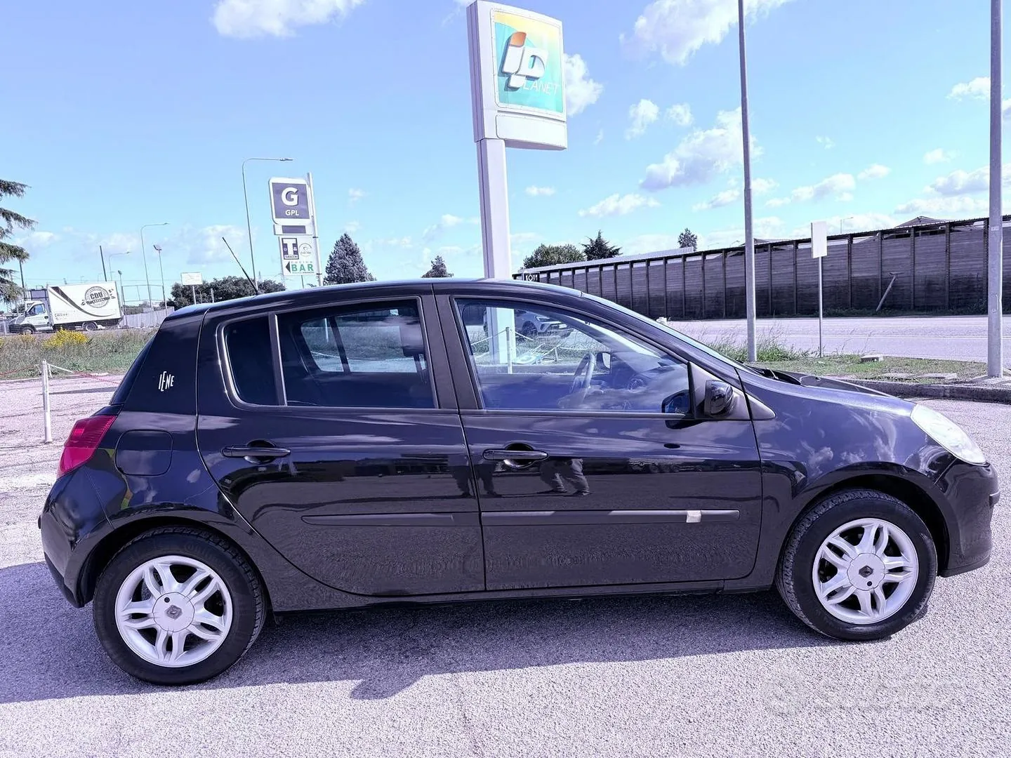 Renault Clio 2007 photo 4