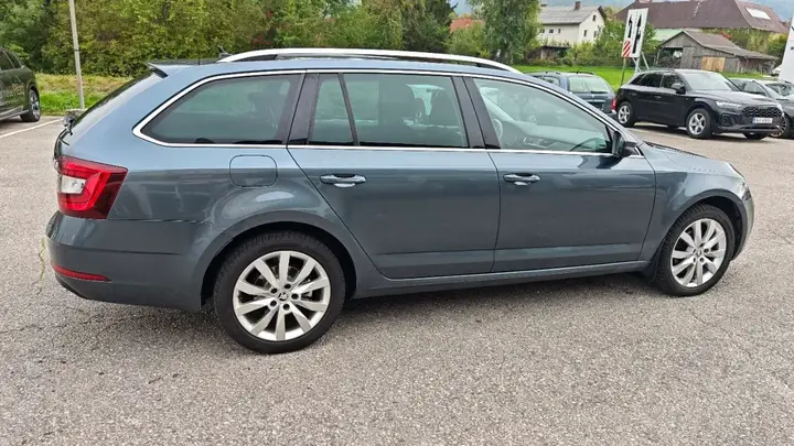 Skoda Octavia Combi 2017 photo 3