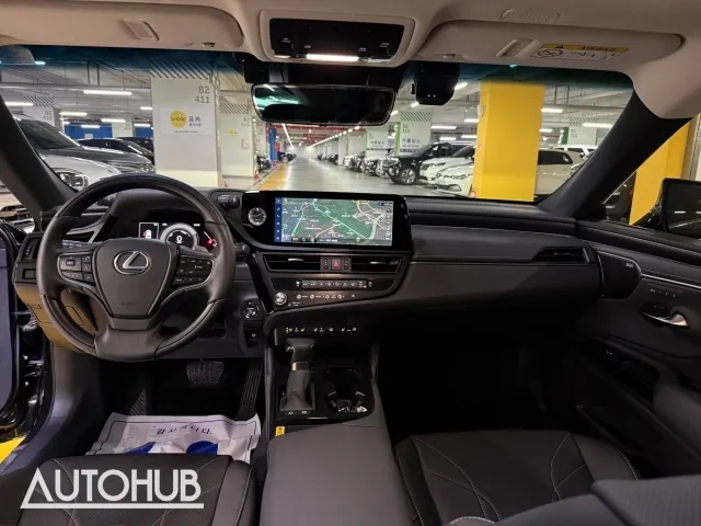 Lexus Es 2025 photo 4