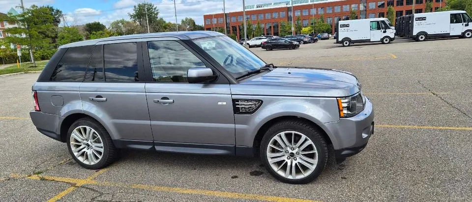 Land Rover Range Rover Sport 2012 photo 5