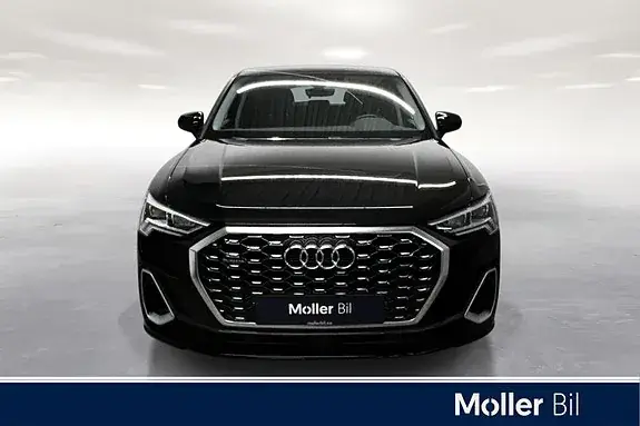 Audi Q3 2020 photo 2