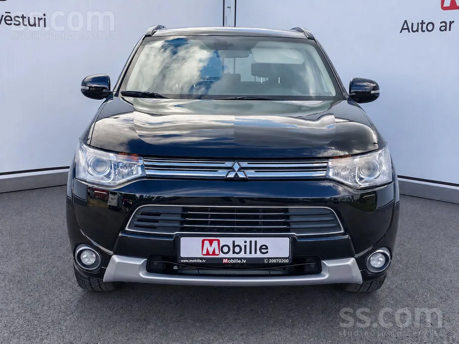 Mitsubishi Outlander 2014 photo 2