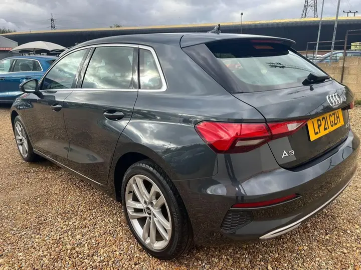 Audi A3 2021 photo 5